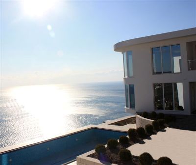 Two villas with panoramic sea view in Bar