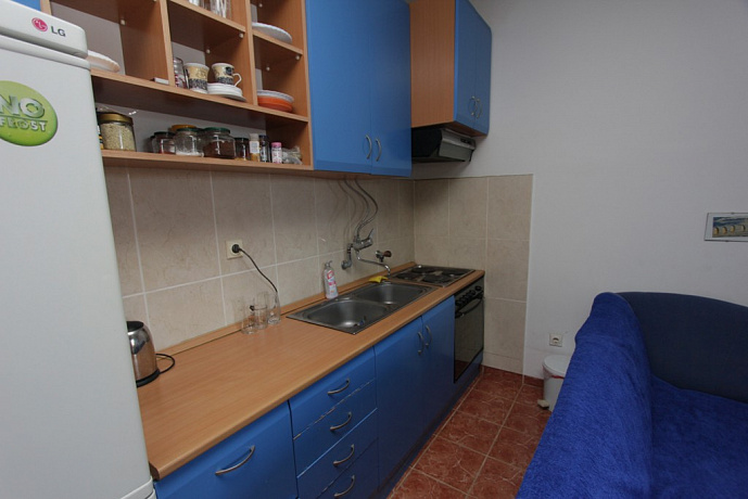 A furnished apartment in Sveti Stefan